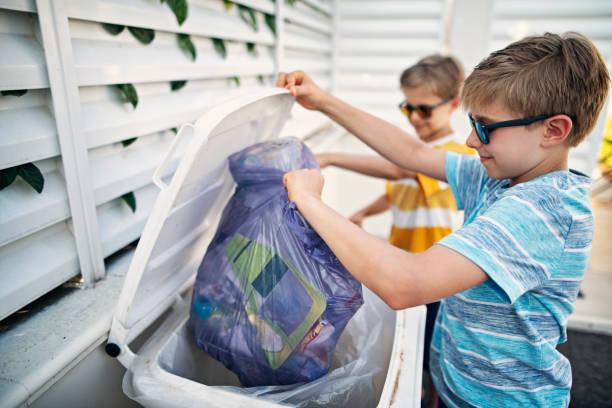 Best Yard Waste Removal  in Holley, FL